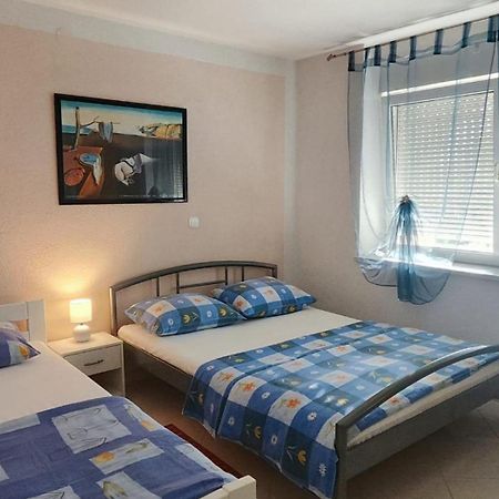 Apartmani Toni Dramalj Esterno foto