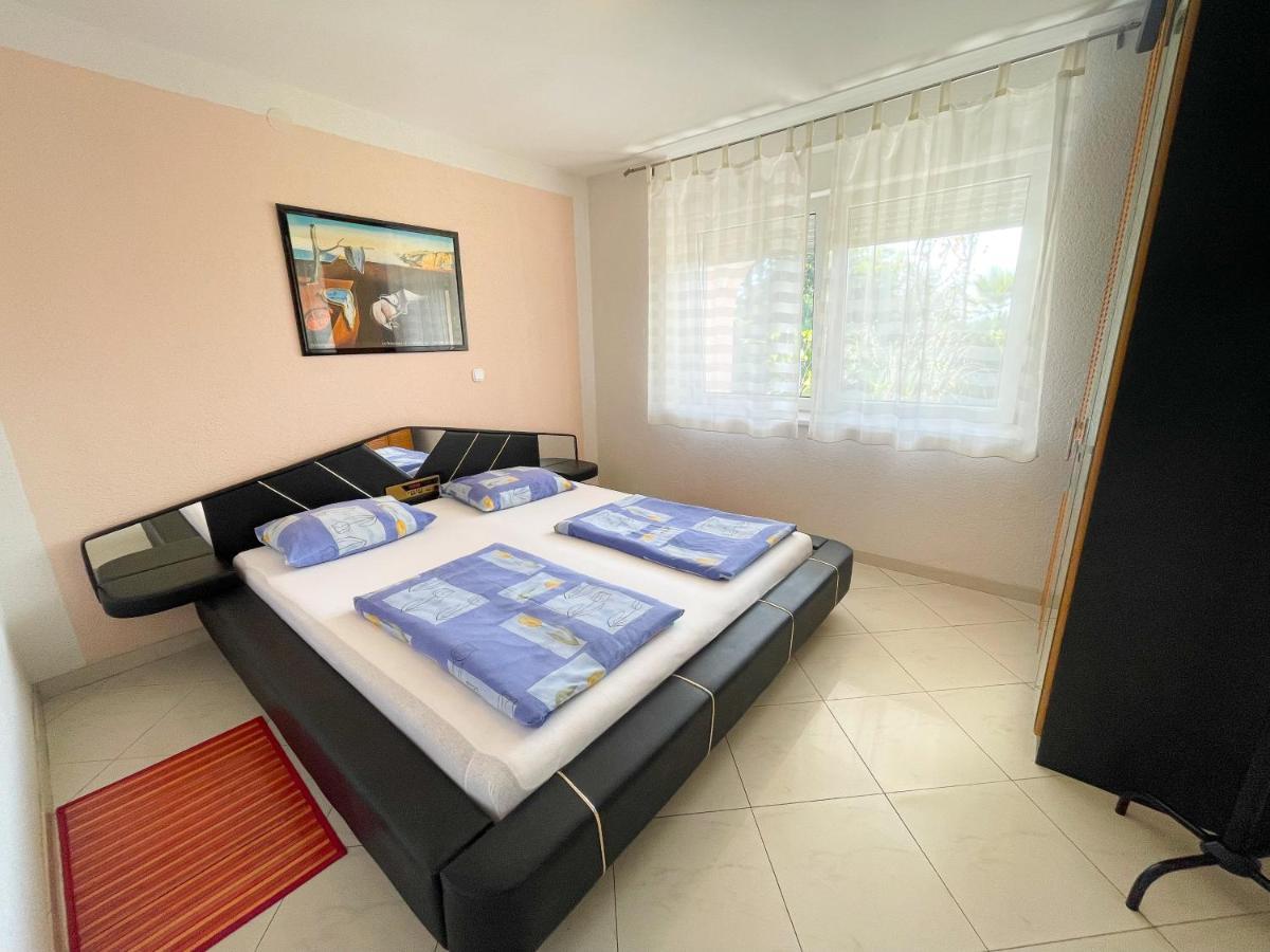 Apartmani Toni Dramalj Esterno foto
