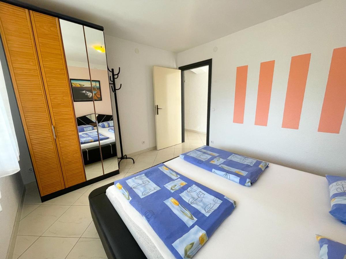 Apartmani Toni Dramalj Esterno foto